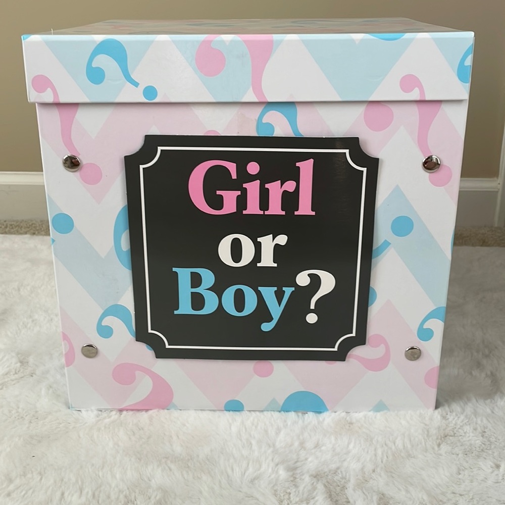 Girl or Boy Gender Reveal Box